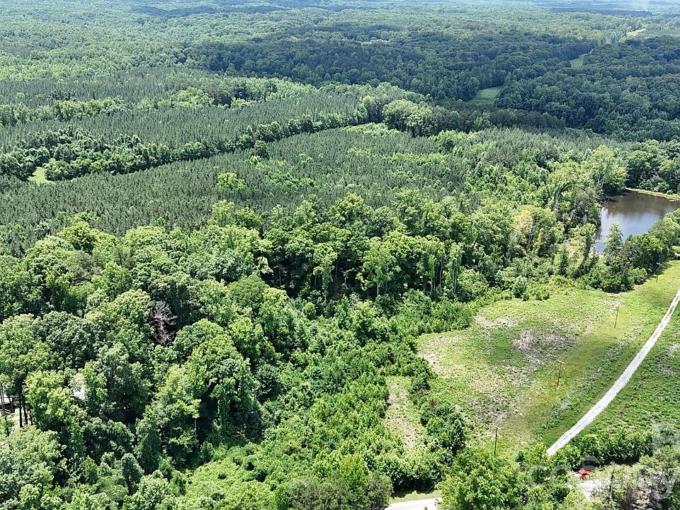 1st image of 380 Apple Rd
