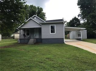 104 Maple Dr, Mount Holly, NC 28120