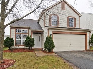 83 E Aspen Cir, Hainesville, IL