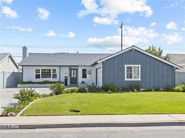 17102 Kampen Ln, Huntington Beach, CA 92647