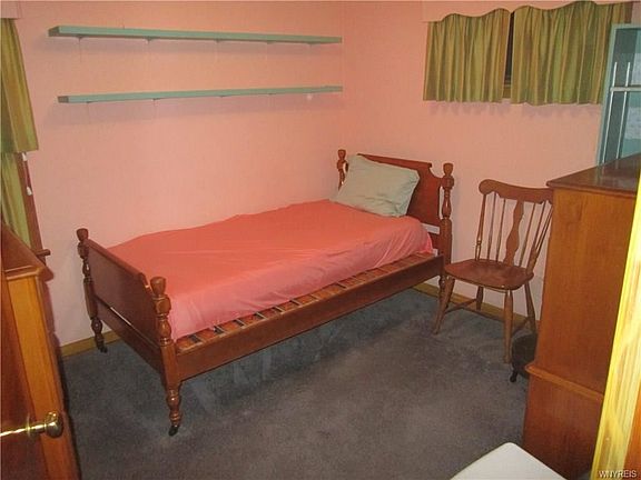 5th image of 45 Petan Dr
