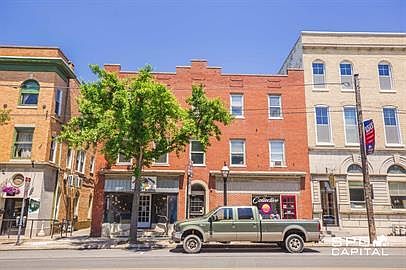 1st image of 9 W King St #F