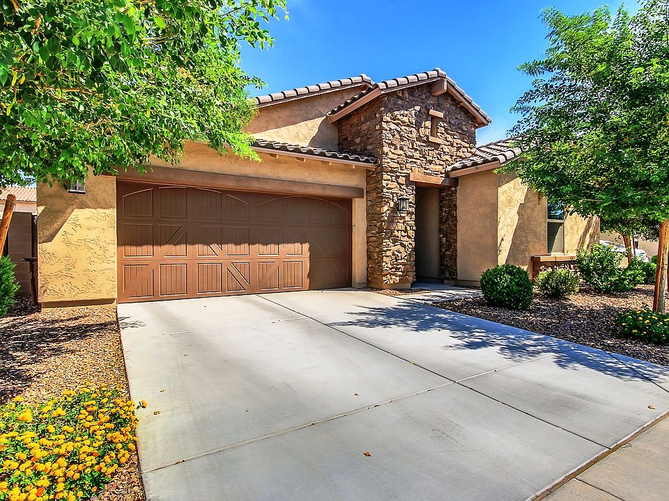 1st image of 1454 E Canary Dr