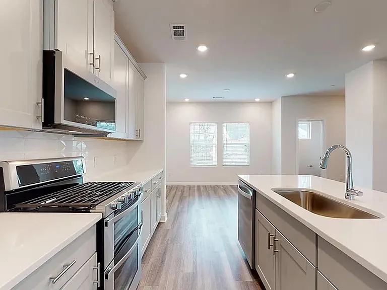 3535 Auburn Curb Rd — Photo 6