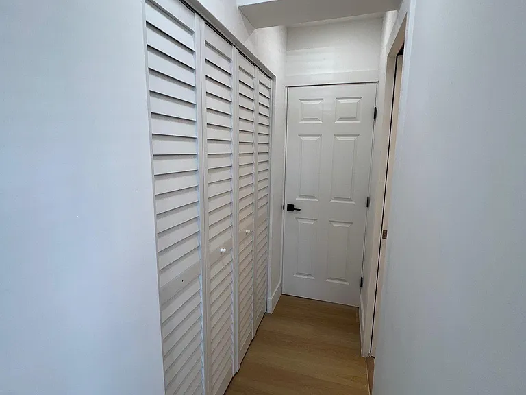 1350 NE 162nd St #2 — Photo 10