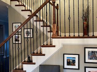 5828 Waterstone Point, Hoover, AL 35244