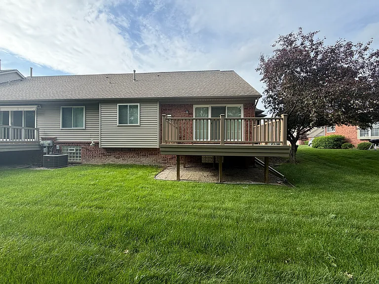 5626 Victory Cir — Photo 6