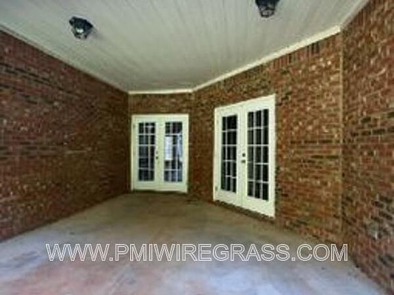 4th image of 233 County Road 165