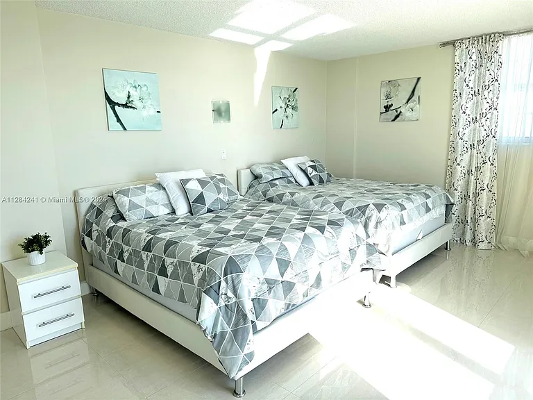 3901 S Ocean Dr #8E — Photo 9