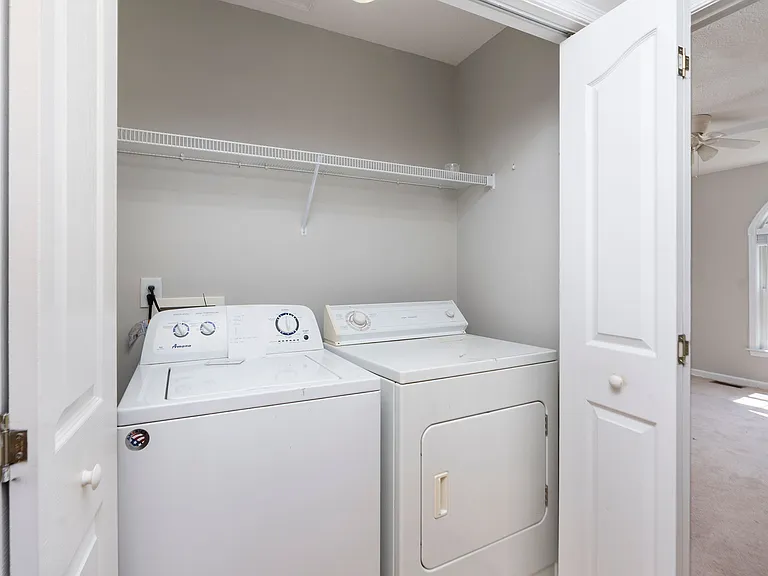 88 Cedarcrest Dr — Photo 10