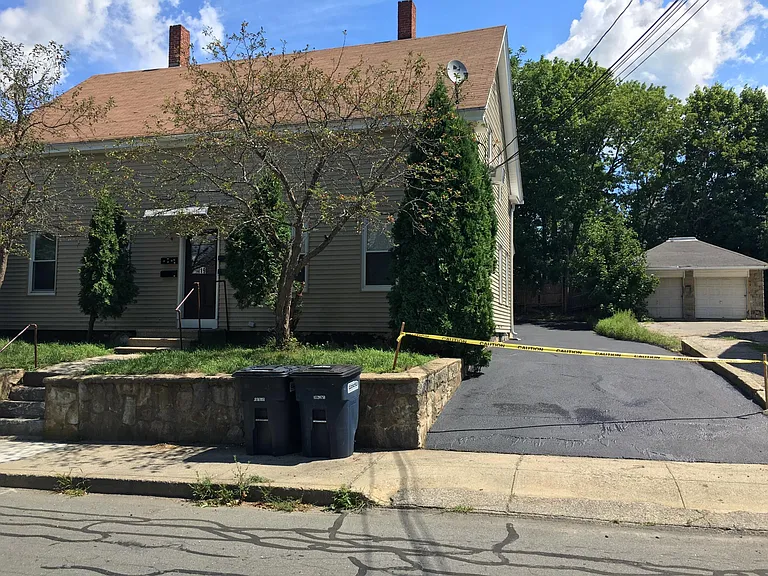 19 Whitcomb St — Photo 6