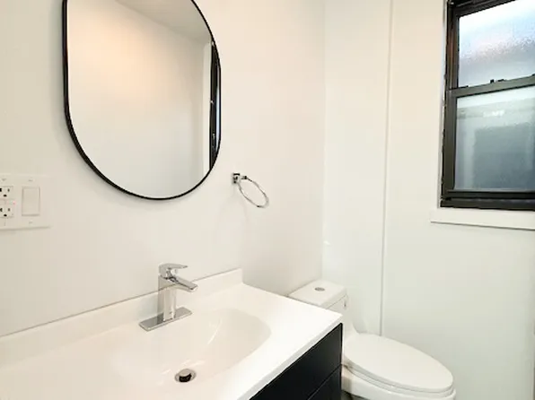 473 Saint John's Place image 6 of 6