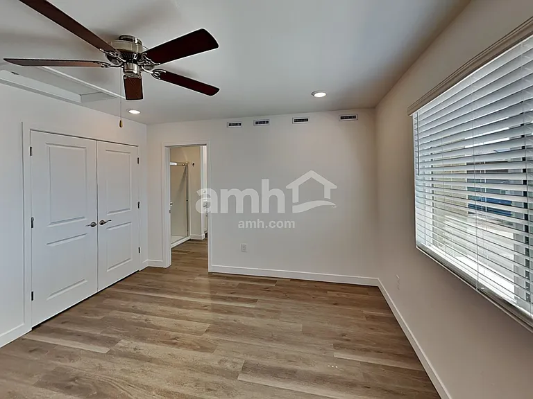 6059 W Calle Palmitas — Photo 11