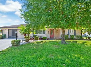 417 Sportsman Ave, Sebring, FL 33875
