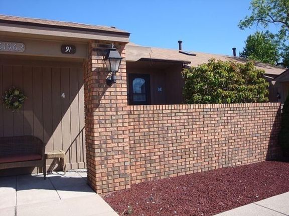4th image of 61962 Yorktown Dr Unit 4