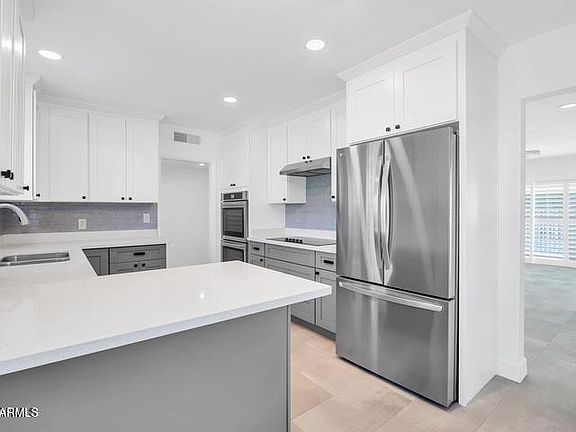 4th image of 1107 E MARLETTE Avenue