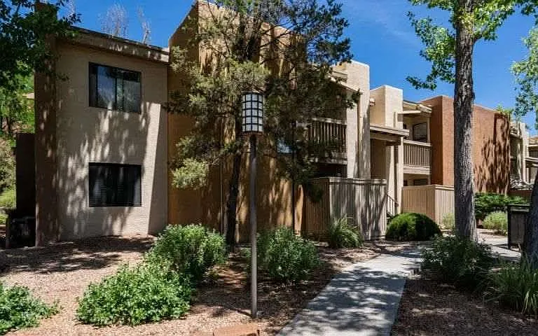 941 Calle Mejia — Photo 12