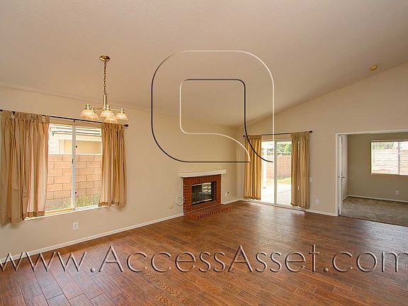3rd image of 19435 Sweetwood Ln