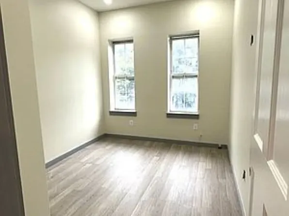 1136 Saint Marks Ave APT 2F, Brooklyn, NY 11213