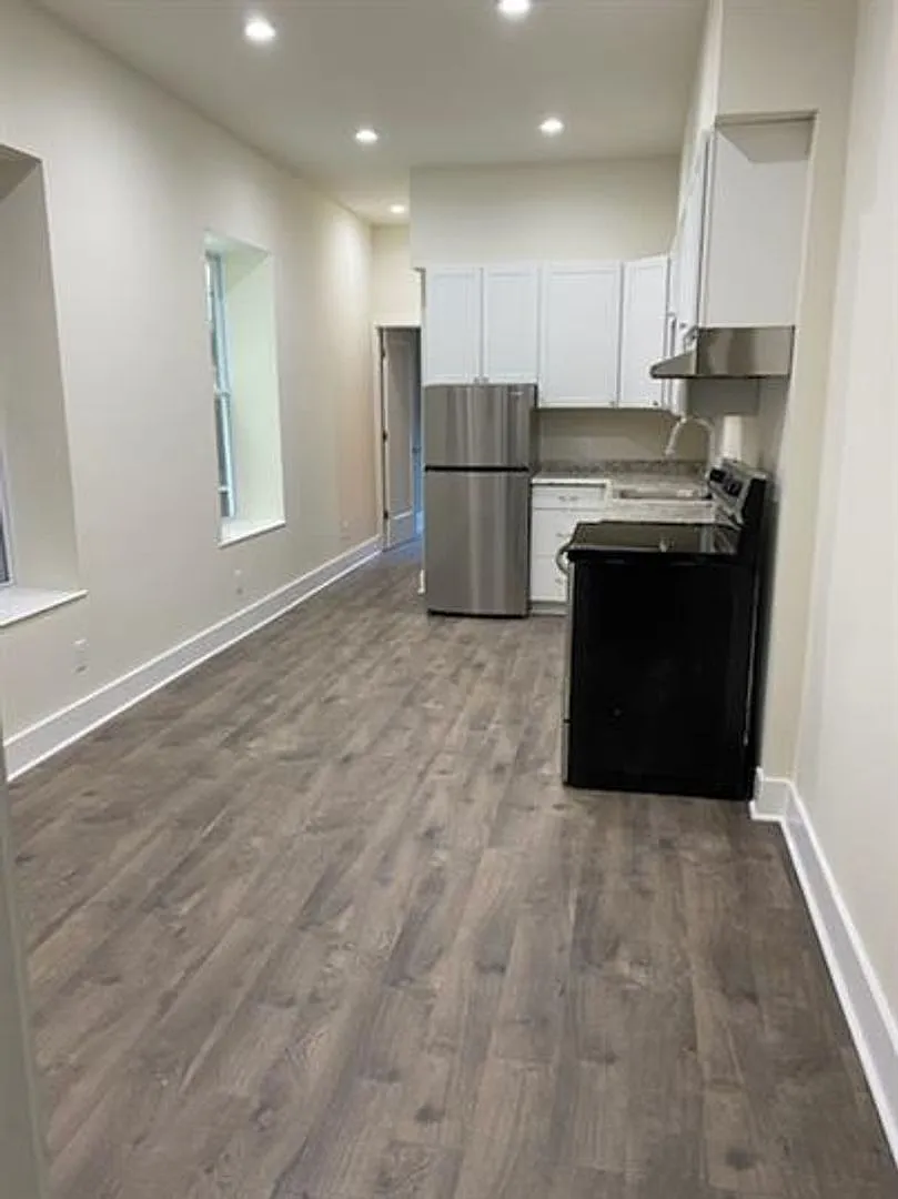119 West Saratoga Street — Photo 4