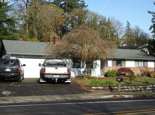 8363 Cason Rd, Gladstone, OR 97027