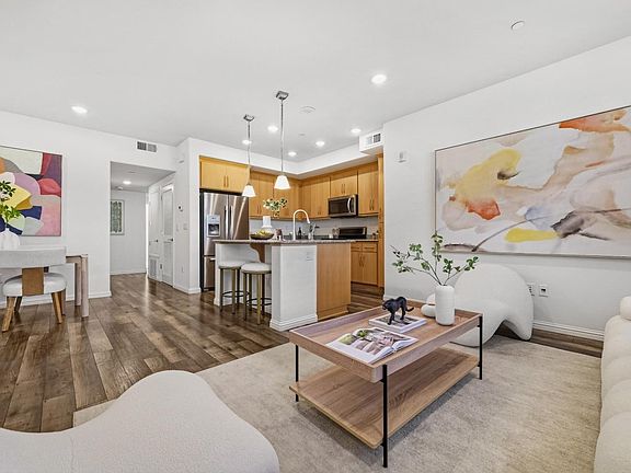 4th image of 2023 Mahuron Cir