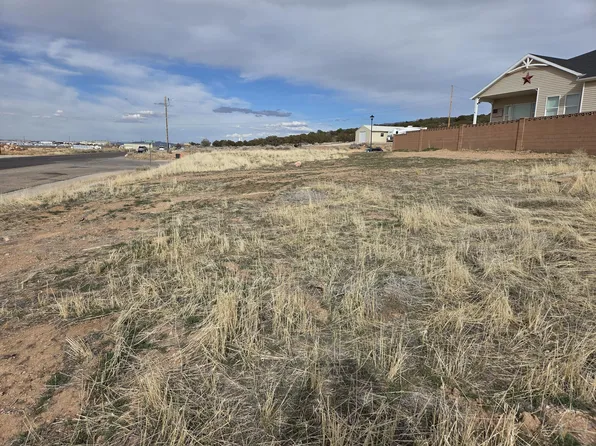 2 N Westview Dr, Cedar City, UT 84720