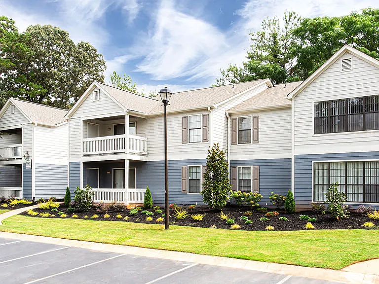 Magnolia Place at Stockbridge — Photo 10