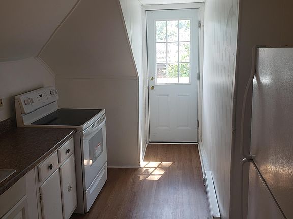 2nd image of 2403 Boas St APT A