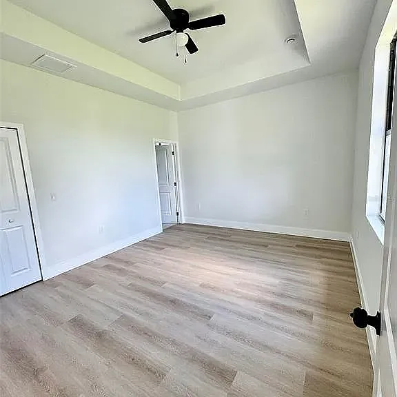 1041-1043 Albany Ave #1 — Photo 5