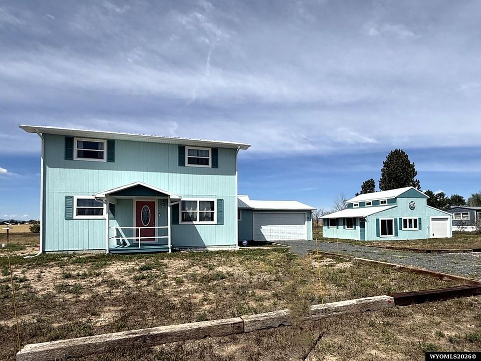 1st image of 14 Beaver Rd