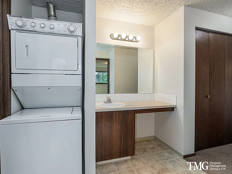 1526 SE Talton Ave — Photo 12