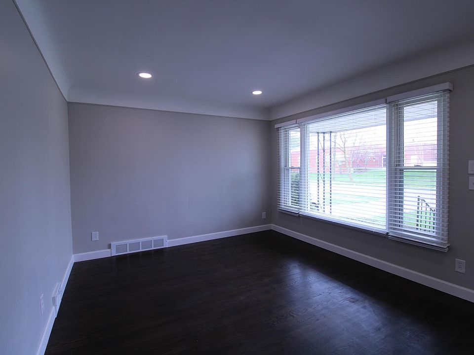 19170 Edgefield St, Detroit, MI 48236 Zillow