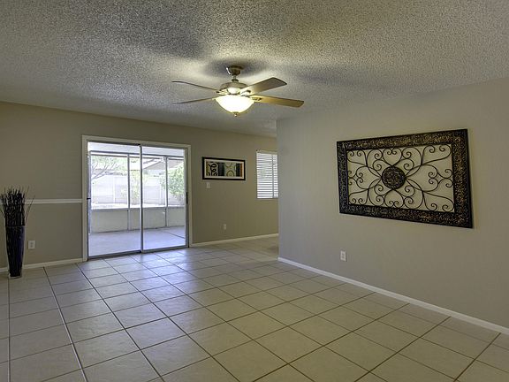 5th image of 4403 W Cathy Cir