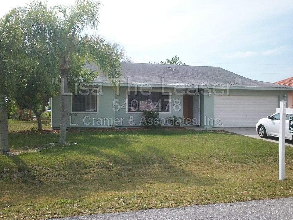 1st image of 2218 SE 6th St