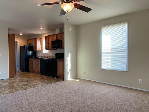 2nd image of 261 Park Ln