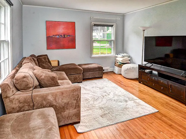 632 Shore Acres Dr — Photo 11