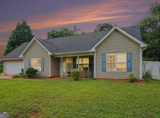 513 Wylderose Ln, Locust Grove, GA 30248