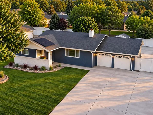 506 33rd Rd, Clifton, CO 81520