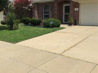 409 Shadow Grass Ave, Fort Worth, TX 76120