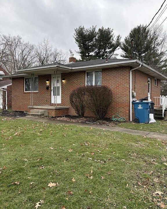 1st image of 1066 Woodlawn Ave