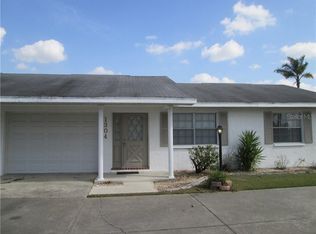 1304 Lambdeth Ct, Sun City Center, FL 33573