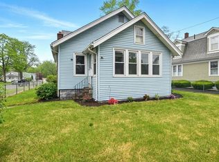 26 Dwight Rd, Springfield, MA 01108