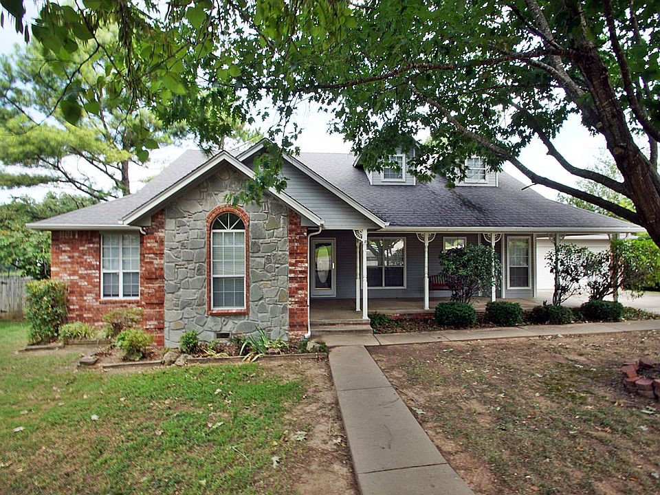1st image of 207 Tommye Ln