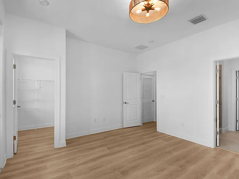 855 SW Heirloom Walk — Photo 26