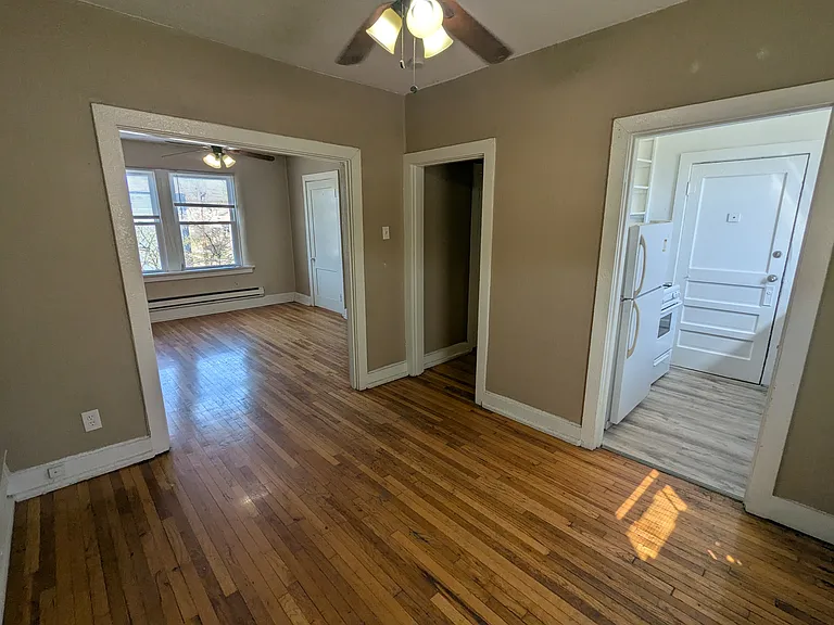 2600 Bellevue Ave #F — Photo 11