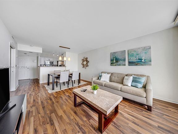 2nd image of 1155 Brickell Bay Dr APT 2207