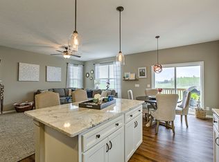 11413 Reynolds St, Omaha, NE 68142