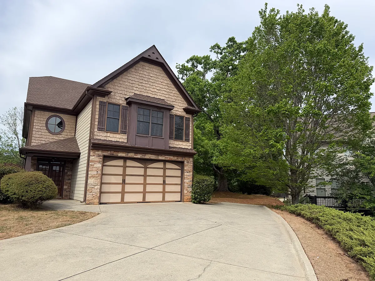 Building Photo - 5025 Magnolia Gate Dr