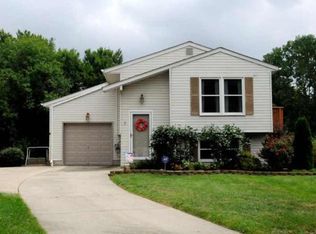 2 Briars Knoll Way, Hanover, MD 21076